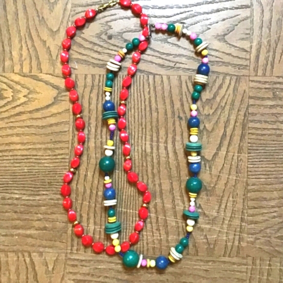 🍒SOURCE UNKNOWN Beaded Necklace Bundle - Picture 1 of 1